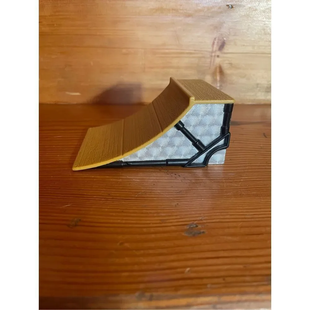 Burger King Tech Deck quarter pipe ramp